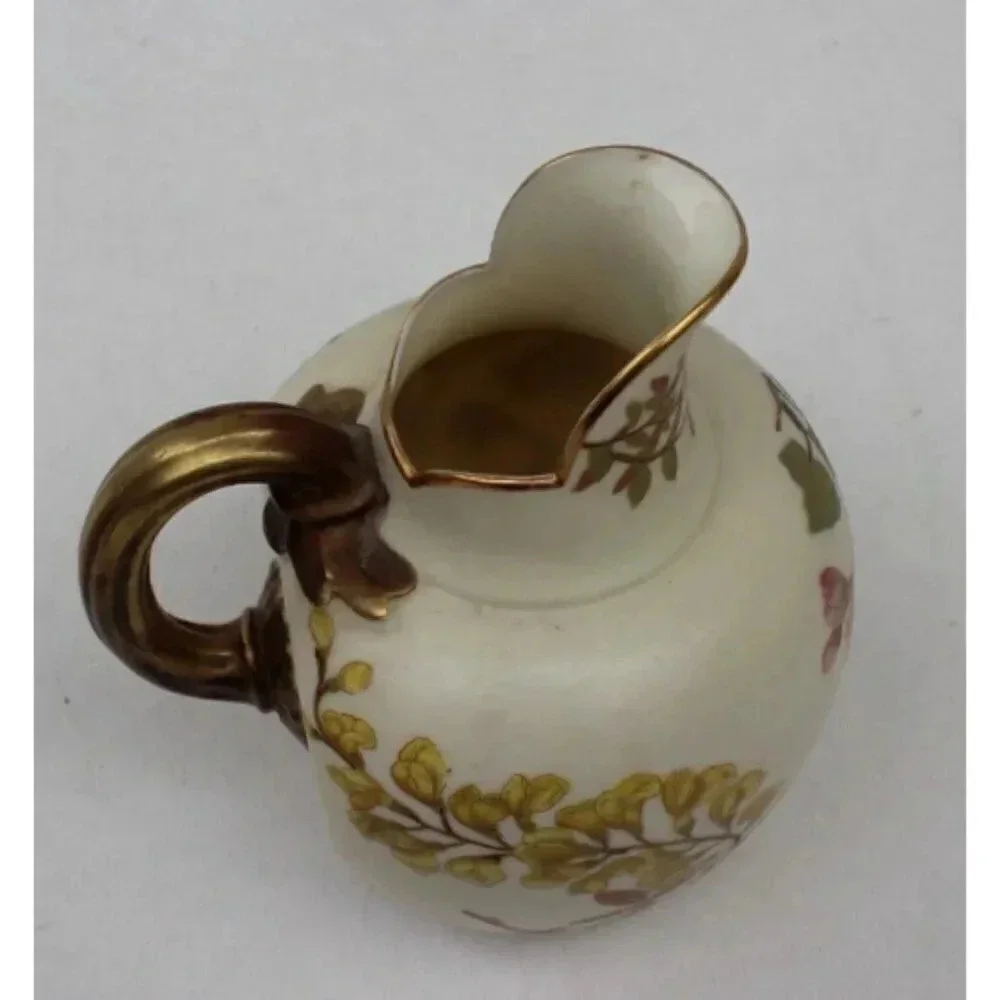 Royal Worcester vtg royal